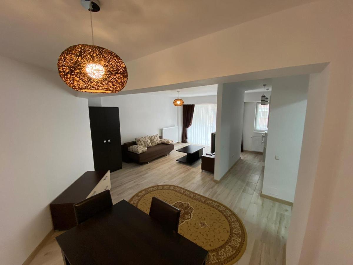 Apartament Apartament Stefan Oradea Zewnętrze zdjęcie